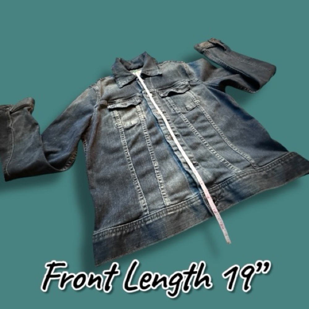 💥HP💥 EUC AG Jeans Robyn Denim Jacket. Size Large - Picture 9 of 15